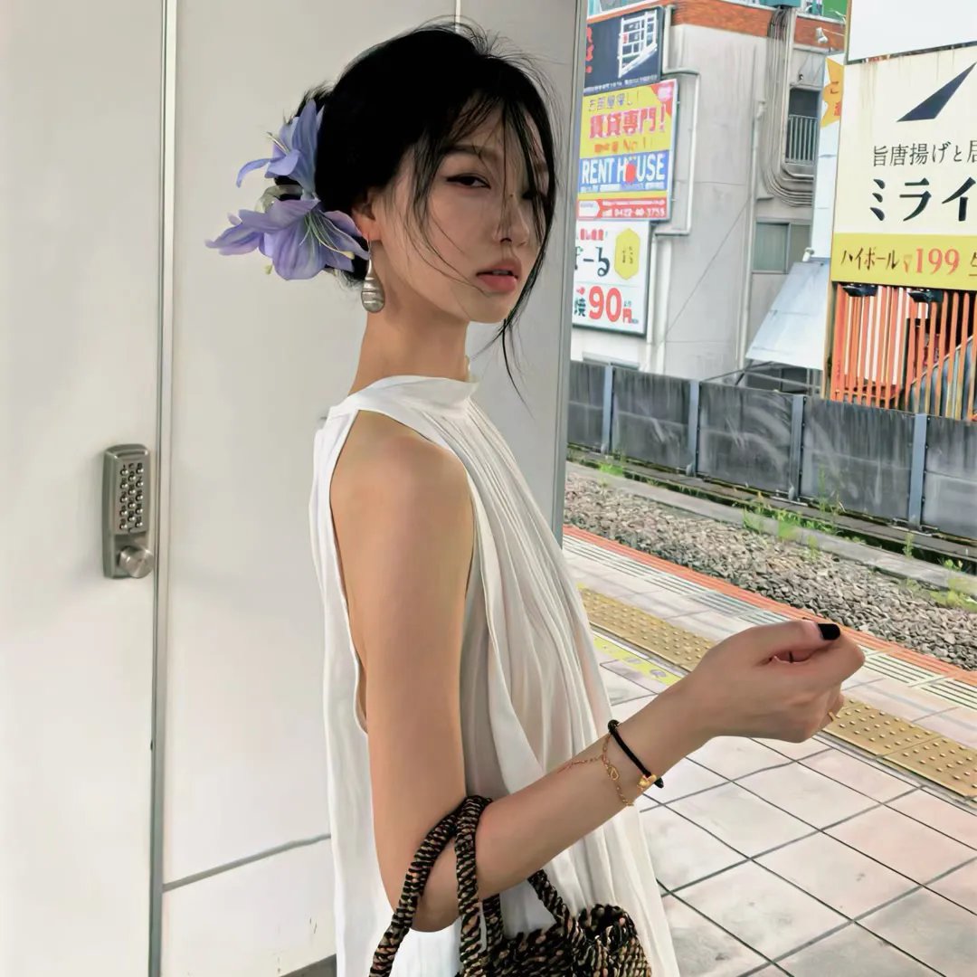 为黛茜小姐开车